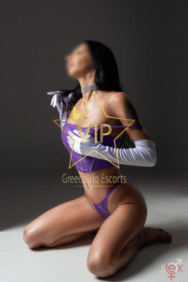 ESCORT-CALL-GIRL-RENATA-GREECE-MODELS-ESCORTS-3.jpg