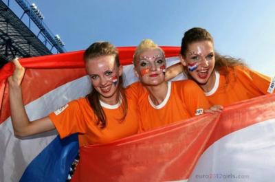 hollandgirls1.jpg