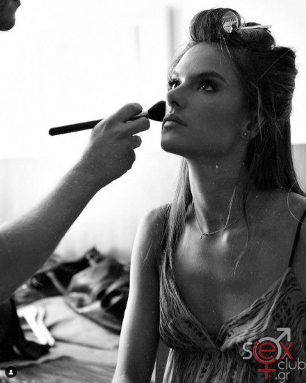 Screenshot 2024-08-18 at 20-24-35 Alessandra Ambrosio (@alessandraambrosio) • Φωτογραφίες και βίντεο στο Instagram.png