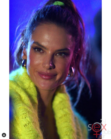 Screenshot 2024-08-18 at 20-26-47 Alessandra Ambrosio (@alessandraambrosio) • Φωτογραφίες και βίντεο στο Instagram.png