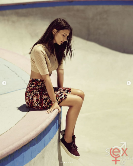 Screenshot 2024-08-12 at 22-33-26 Emily Ratajkowski (@emrata) • Φωτογραφίες και βίντεο στο Instagram.png