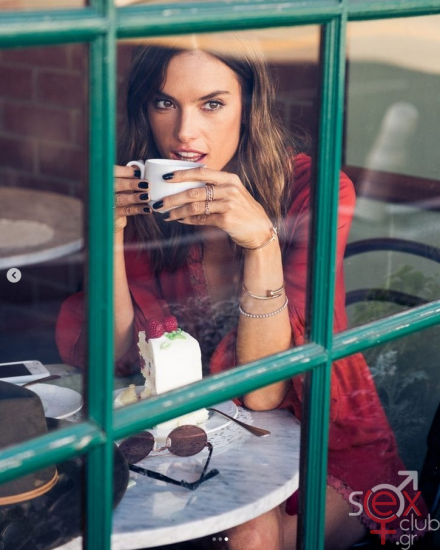 Screenshot 2024-08-18 at 20-30-26 Alessandra Ambrosio (@alessandraambrosio) • Φωτογραφίες και βίντεο στο Instagram.png