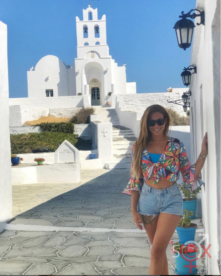 Screenshot 2024-08-25 at 20-40-43 Evridiki Valavani (@evridiki_valavani) • Φωτογραφίες και βίντεο στο Instagram.png