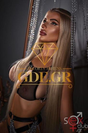 MILANA-STUNNING-UKRAINIAN-GDE-MODEL-IN-ATHENS-9.jpg