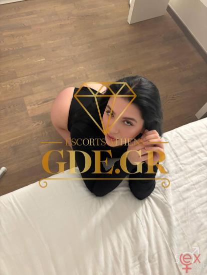 LANA-SENSUAL-TEEN-BRUNETTE-MOLDOVIAN-GDE-MODEL-IN-ATHENS-7.jpg