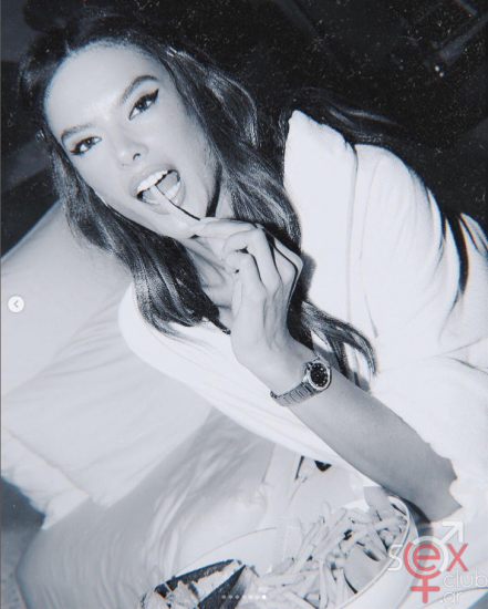 Screenshot 2024-08-18 at 20-31-46 Alessandra Ambrosio (@alessandraambrosio) • Φωτογραφίες και βίντεο στο Instagram.png