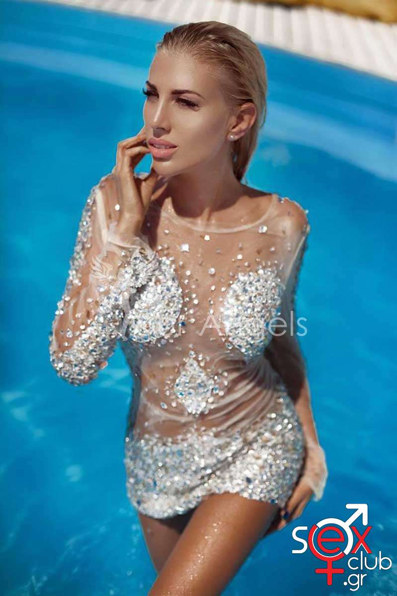 Escort-Barbie-1943