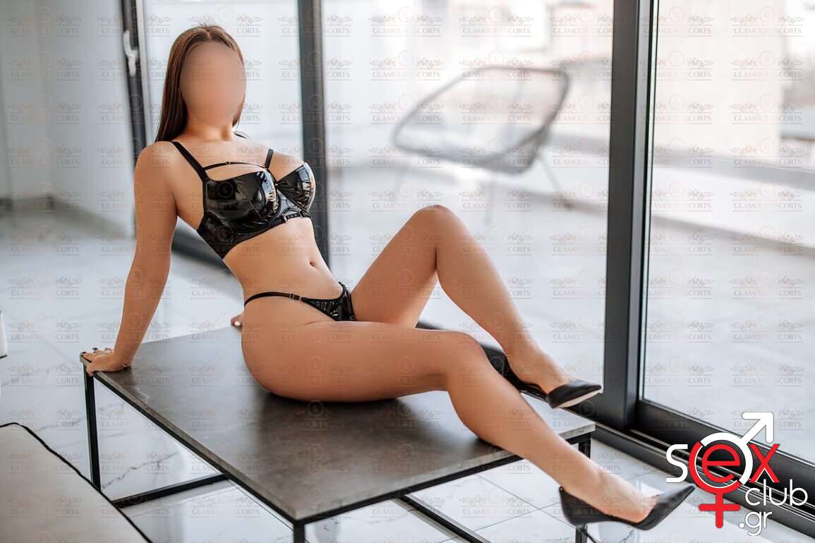 Escort-Eva-13-8071