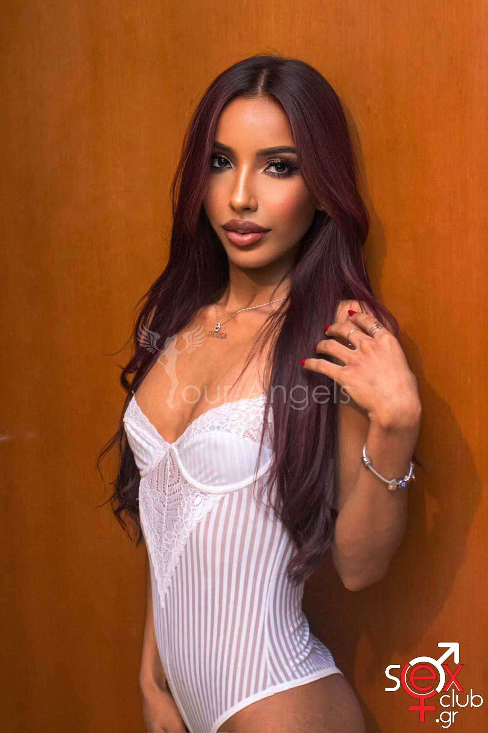 Escort-Mary-3-8051