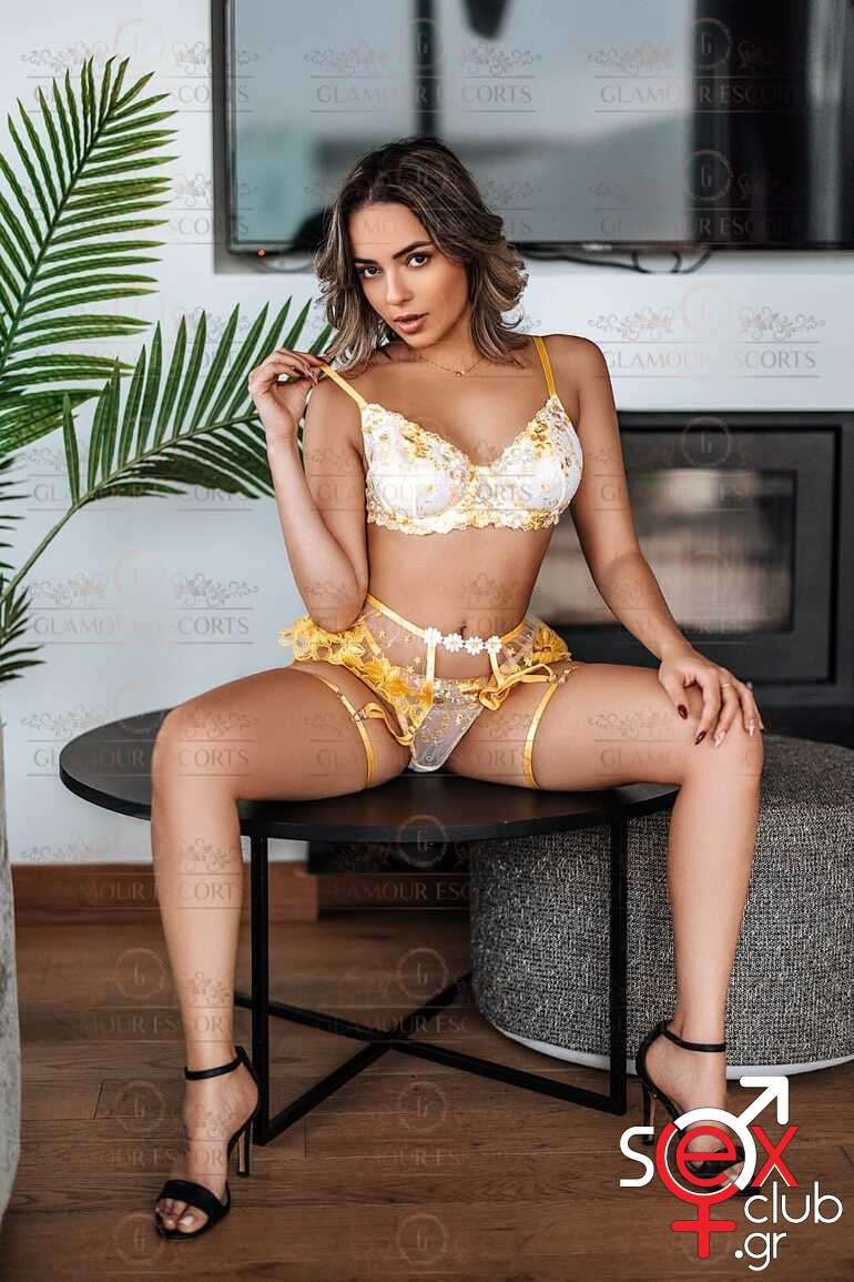 Mavie - Glamour Escorts