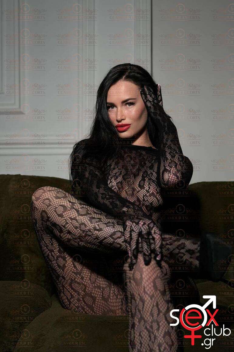 Escort-Liana-5-10521