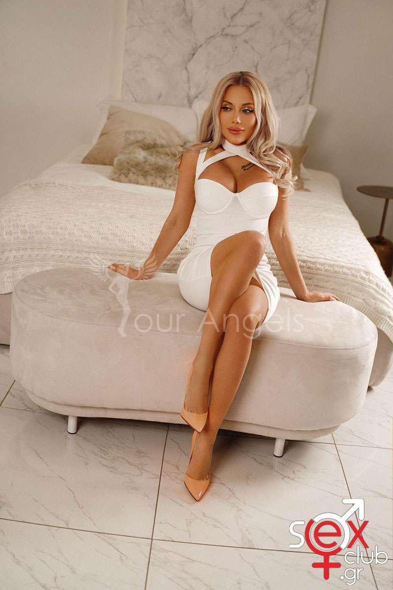 Escort-Christina-3-11523
